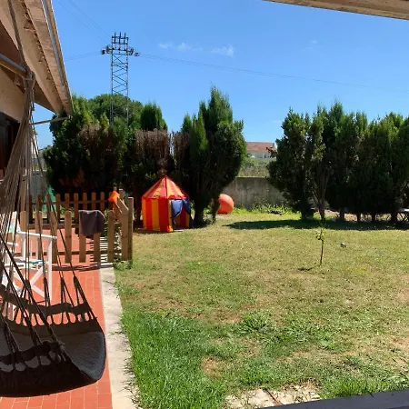 Happy Ria House Pensión