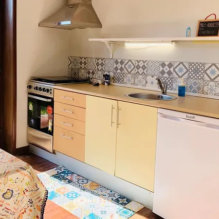 Pensión Happy Ria House